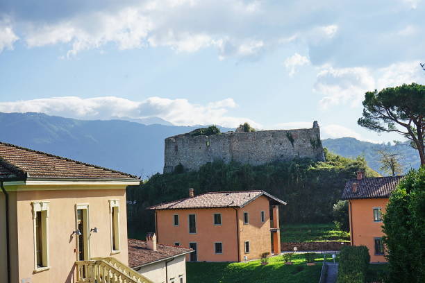 Antiche rovine della Fortezza di Mont'Alfonso a Castelnuovo di Garfagnana