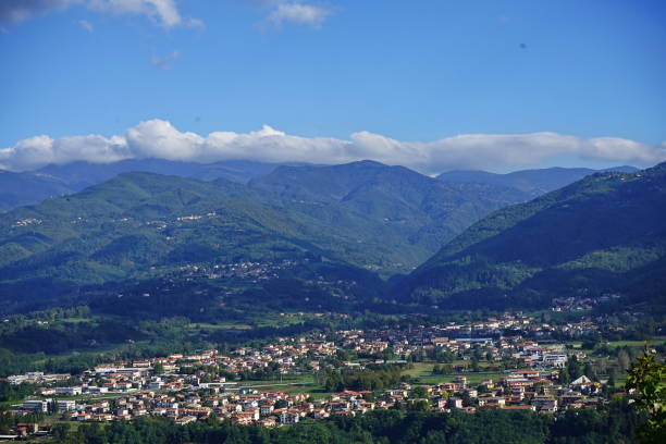 Panorama sulla valle dalla Fortezza di Mont'Alfonso